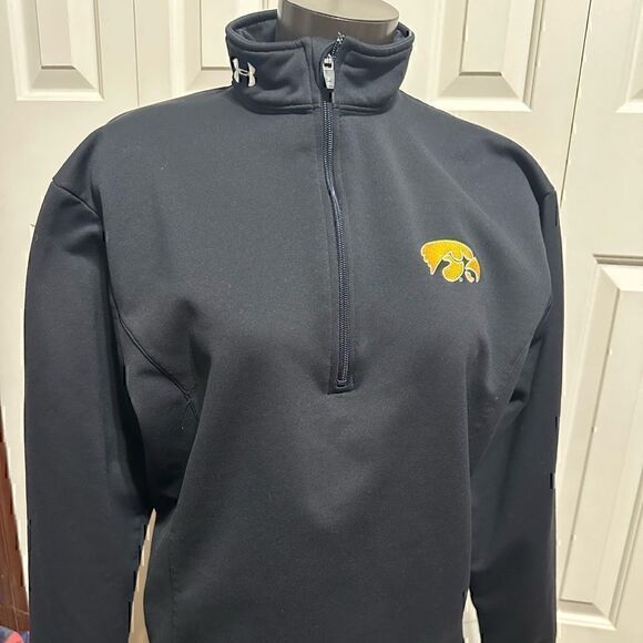 Under Armour Womens Small Half ZIP Black Iowa Hawkeyes Pullover - Picture 1 of 5